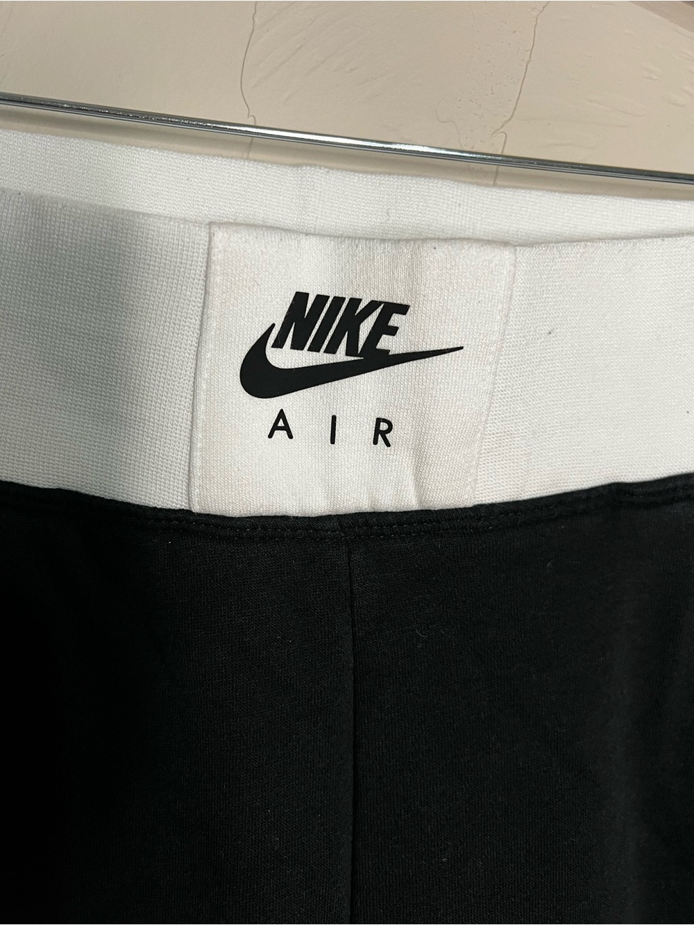 Nike Air Woman’s BB Black White Heather Colorblock HR Sweat Pant Jogger Pants - Picture 6 of 12